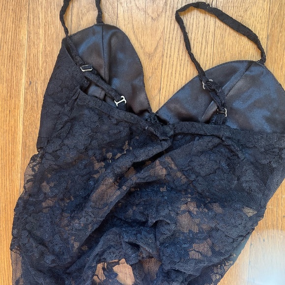 Artless Forever Floral Lace Corset Tank - Picture 3 of 3